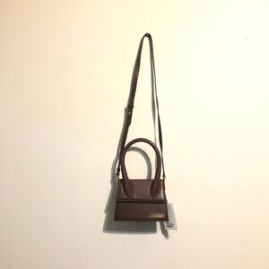 JACQUEMUS Le Chiquito Moyen Leather Bag